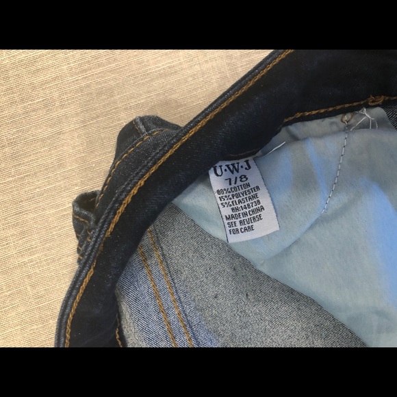 Jeans - Picture 3 of 4